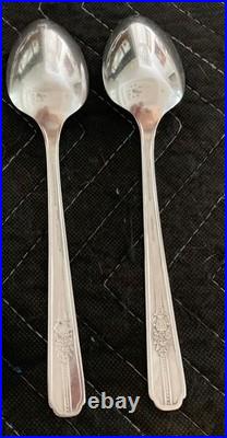 Rogers Celebrity Wild Rose Pattern 1939 Silverplate Service for 6 with 40 Pieces Rogers Celebrity Wild Rose Pattern 1939 Silverplate Service for 6 with 40 Pieces