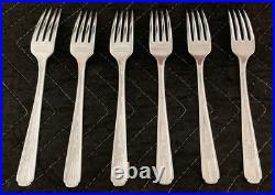 Rogers Celebrity Wild Rose Pattern 1939 Silverplate Service for 6 with 40 Pieces