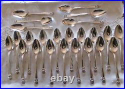 Rogers ETERNALLY YOURS 1941 Silverplate Set