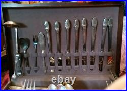 Rogers First Love Silver plate Entire Set 8 table Placement. 11 Rogers First Love Silver plate Entire Set 8 table Placement. 11