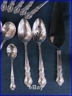Rogers Hertiage Silverplate Flatware Service for 12, 81pcs. WithChest