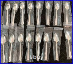 Rogers Imperial Pattern 1939 Silverplate Complete Service for 8 with 58 Pieces Rogers Imperial Pattern 1939 Silverplate Complete Service for 8 with 58 Pieces