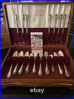 Rogers REMEMBRANCE 1949 Silver Plate Flatware Set with Extra Pieces