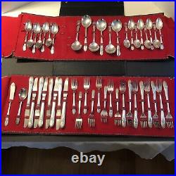 Rogers TRIUMPH 1941 47 Pc Service for 8 Set Extra Plate IS Silverplate with CASE