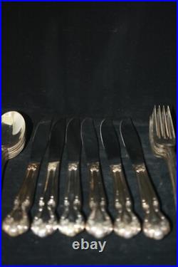 Rogers and Bros Daybreak Silver Plate 6 place settings 30 pieces