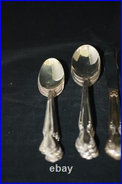 Rogers and Bros Daybreak Silver Plate 6 place settings 30 pieces