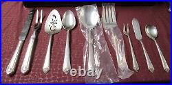 STARLIGHT 96 Pcs Svce for 12 Antique Rogers Silverplate 1950 No Monograms (LD)