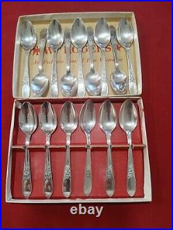 Silver Plate Wm Rogers Miniature Spoon Set Original Box Silverware Set of 15