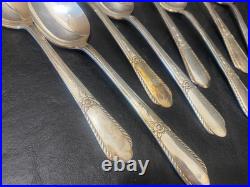 Silverplate flatware set Wm Rogers Jubilee 52 floral vintage fork knife spoon +
