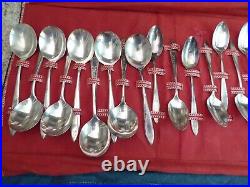 Silverware Set 1934 WM ROGERS ONEIDA LTD DEBUTANTE-GRANDEUR 60 Piece no monogram