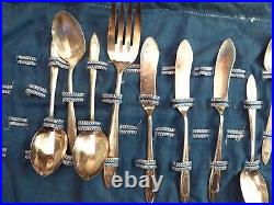 Silverware Set 1934 WM ROGERS ONEIDA LTD DEBUTANTE-GRANDEUR 60 Piece no monogram