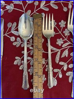 Silverware TREASURE 1940 Rogers Set In Wooden Chest Silverplate Overlay IS 49pcs