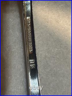 USA Massachusetts F. B. Rogers Silver plate Set Of Flatware 8-5PPS Plus Extras USA Massachusetts F. B. Rogers Silver plate Set Of Flatware 8-5PPS Plus Extras