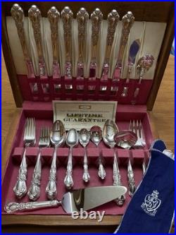 VERY NICE 51 Pc 1847 ROGER BROS SILVERPLATE SET