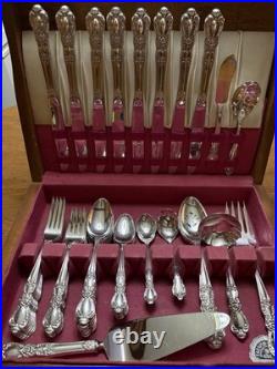 VERY NICE 51 Pc 1847 ROGER BROS SILVERPLATE SET