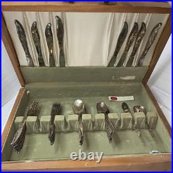 VINTAGE? 1847 Wm ROGERS Silverware Silver plate Magic Rose 42 Pieces