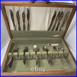 VINTAGE? 1847 Wm ROGERS Silverware Silver plate Magic Rose 42 Pieces