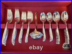 VINTAGE ROGER BROS. 1847 IS LEILANI SILVERPLATE SILVERWARE 70 Pc. SET withBox 254