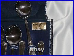 VINTAGE Silver Plate 26 PC Six Place Settings WM ROGERS MFG CO IS Silverplated