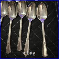 VINTAGE Silver Plate 54 PC 8 Place Settings WM ROGERS MFG IS Silver plate with box