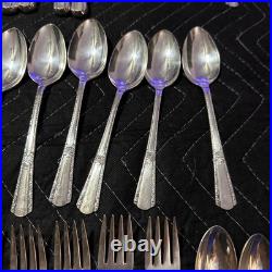 VINTAGE Silver Plate 54 PC 8 Place Settings WM ROGERS MFG IS Silver plate with box