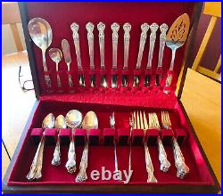 VINTAGE Wm A ROGERS SILVER-PLATE 54pc ROSE VALLEY FLATWARE SET IN ORIG WOOD CASE