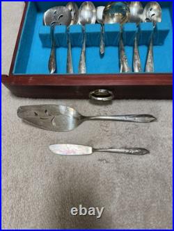 VTG 1847 Rogers Bros 67 Piece IS Silverware Set withBox Serving Utensils Rare VTG 1847 Rogers Bros 67 Piece IS Silverware Set withBox Serving Utensils Rare