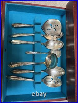 VTG 1847 Rogers Bros 67 Piece IS Silverware Set withBox Serving Utensils Rare VTG 1847 Rogers Bros 67 Piece IS Silverware Set withBox Serving Utensils Rare