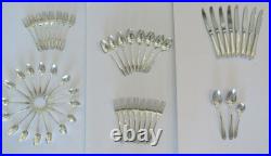 VTG. 1847 Rogers Bros Daffodil Pattern Silver Plate Flatware 51 Pieces EUC