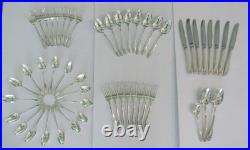VTG. 1847 Rogers Bros Daffodil Pattern Silver Plate Flatware 51 Pieces EUC