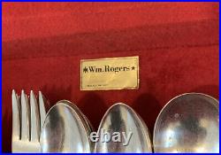 VTG 1938 WM Rogers Mary Lou-Devonshire 50 Piece Silverplate Flatware Set w Chest