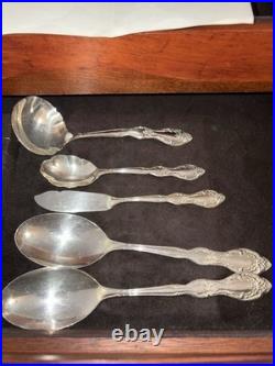 VTG 69pc GRAND ELEGANCE Wm Rogers MFG Co Flatware 1959 Silver Plate Bonus Pieces