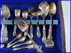 VTG Lot Set of 79pcs 1847 ROGERS BROS IS HERITAGE SILVERWARE FLATWARE + 5 Grapes