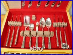 VTG WM ROGERS & SON 67 pc Silverplate Flatware set & Chest SPRING FLOWER PATTERN