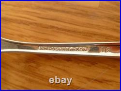 VTG WM ROGERS & SON 67 pc Silverplate Flatware set & Chest SPRING FLOWER PATTERN