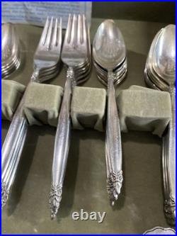 Vintage75pcs 1847 rogers brothers reflection silverplate with case+ center plate