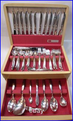 Vintage 129 Piece Set 1847 Rogers Brothers Silverplate Flair Silverware w Chest