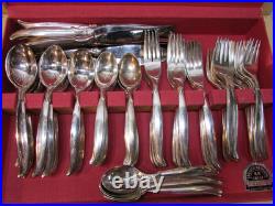 Vintage 129 Piece Set 1847 Rogers Brothers Silverplate Flair Silverware w Chest