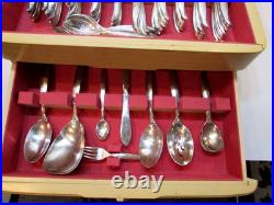 Vintage 129 Piece Set 1847 Rogers Brothers Silverplate Flair Silverware w Chest