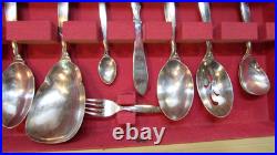 Vintage 129 Piece Set 1847 Rogers Brothers Silverplate Flair Silverware w Chest