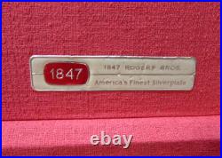 Vintage 129 Piece Set 1847 Rogers Brothers Silverplate Flair Silverware w Chest