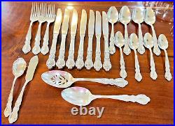 Vintage 1847 ROGERS BROS HERITAGE Flatware Set of 22 Silverplate Silverware IS