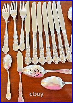 Vintage 1847 ROGERS BROS HERITAGE Flatware Set of 22 Silverplate Silverware IS