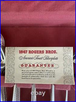 Vintage 1847 Rogers Bros Adoration Silverplate Silverware 63 Piece Set w Chest