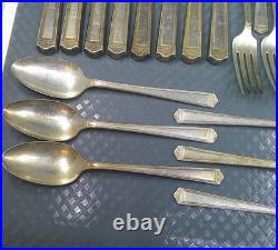 Vintage 1847 Rogers Bros Anniversary Pattern Silverplate Flatware 60 Pc C-1923