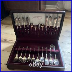 Vintage 1847 Rogers Bros Daffodil Silverware Flatware 52 Pieces Complete Set Vintage 1847 Rogers Bros Daffodil Silverware Flatware 52 Pieces Complete Set