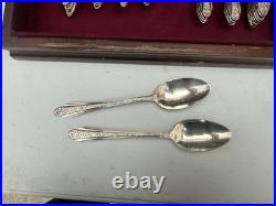 Vintage 1847 Rogers Bros Exquisite 1940, 51 Pieces, Serv/8 Knife, fork, spoons Z
