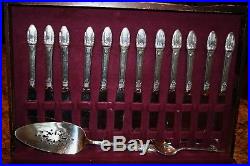 Vintage 1847 Rogers Bros IS 1937 First Love 81 Pc Silverplate Flatware withCase