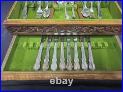 Vintage 1847 Rogers Bros. IS Reflection Pattern 48 pieces in Case