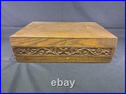Vintage 1847 Rogers Bros. IS Reflection Pattern 48 pieces in Case